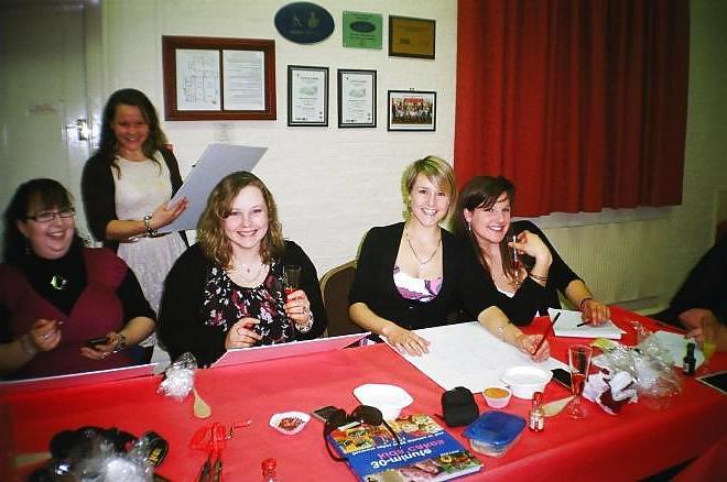 10P Women and cock 14 - Real CFNM party