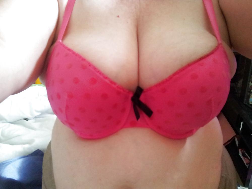 6P Sparkling in spotty bra