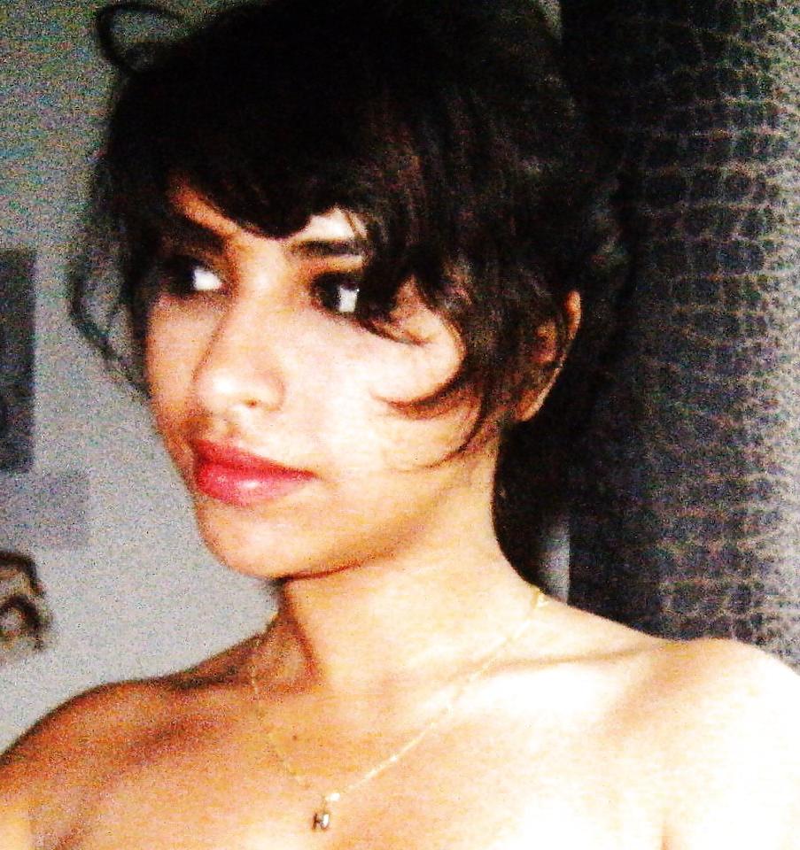 16P Hanane Morocco Girl Cum On Her