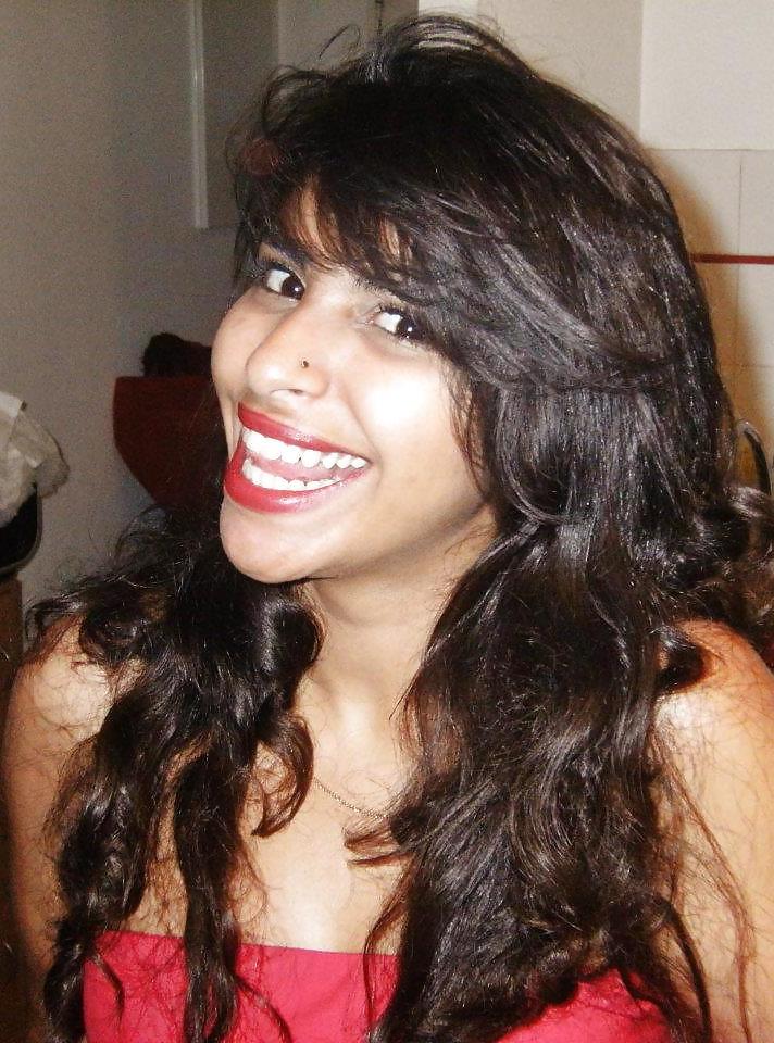 16P Hanane Morocco Girl Cum On Her