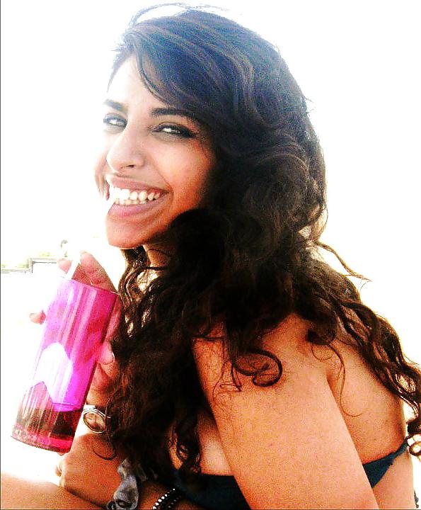16P Hanane Morocco Girl Cum On Her