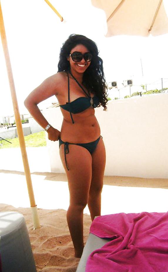 16P Hanane Morocco Girl Cum On Her
