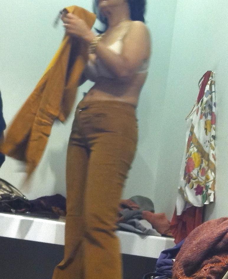 15P Arab in dressing room again