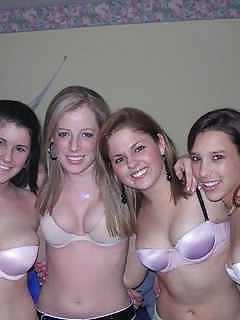14P Bra babes
