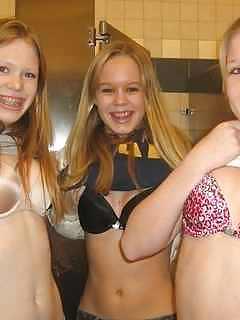 14P Bra babes
