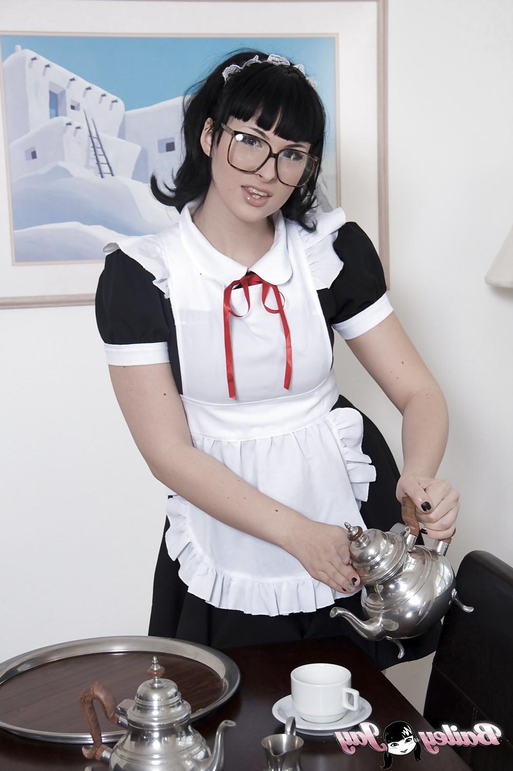 25P Anime maid