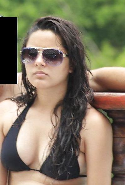 18P Cum on her pretty face