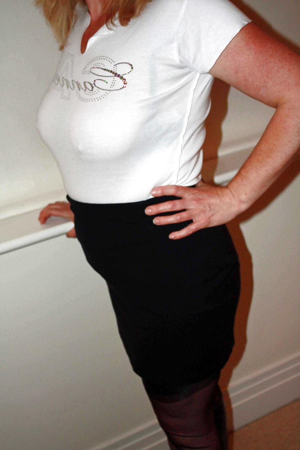 6P Tight top and quarter cup bra