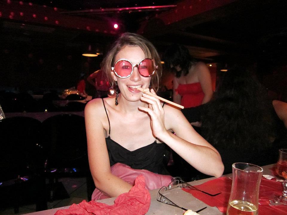11P French Girl's Face Pics : Lise