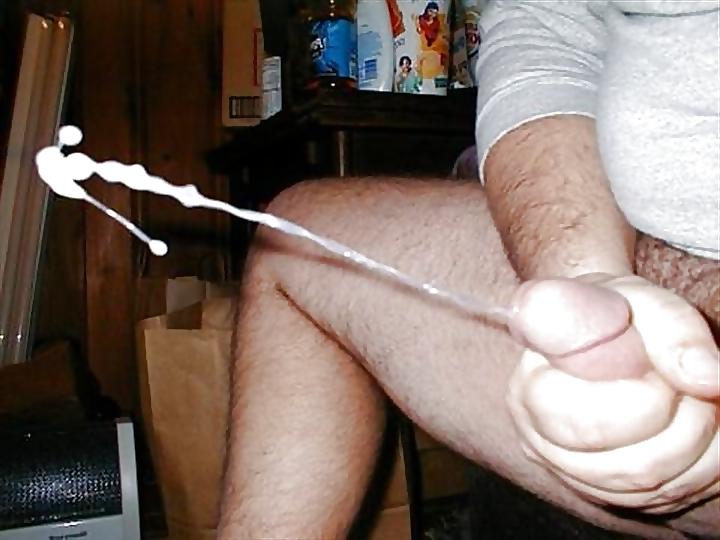 25P Flying Cumshots