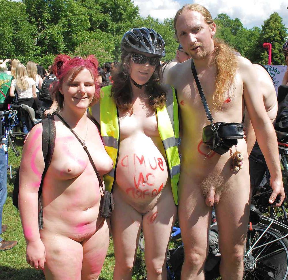 12P Pregnant, Schwanger