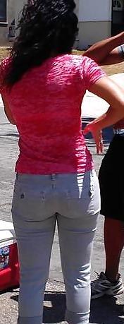 11P Bra Slips and Panty Peeks at Party