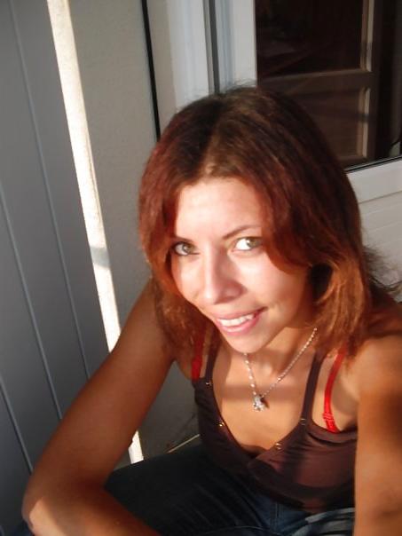 20P French MILF Laetitia's Self Face Shots 2