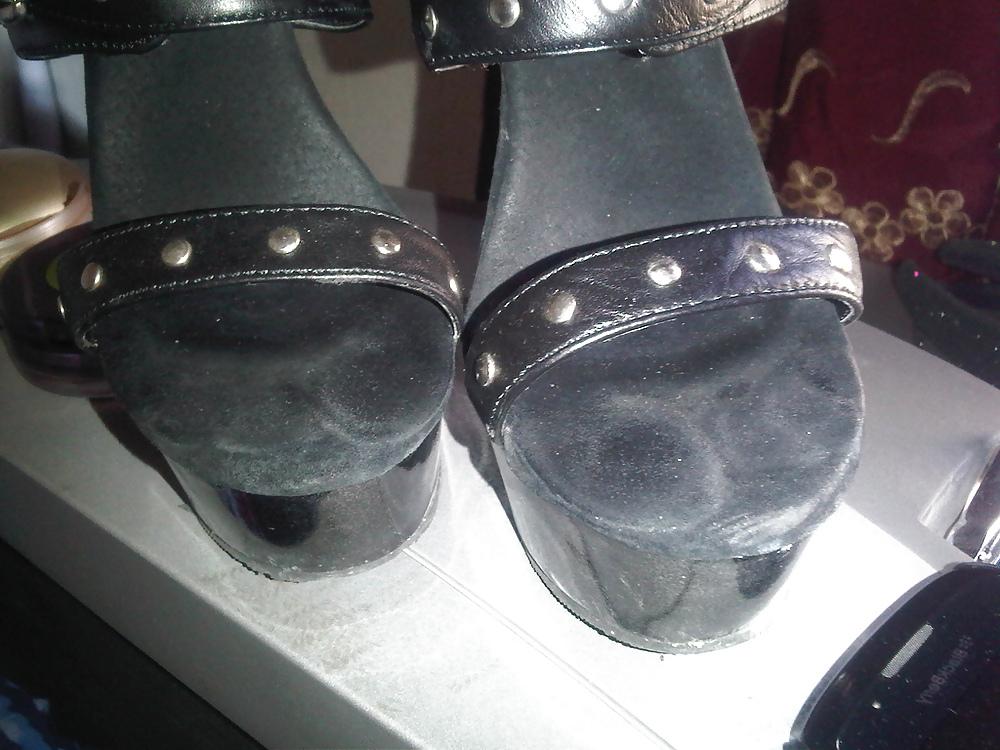 25P Pretty feet in heels 5