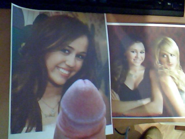 19P Cum on ashley