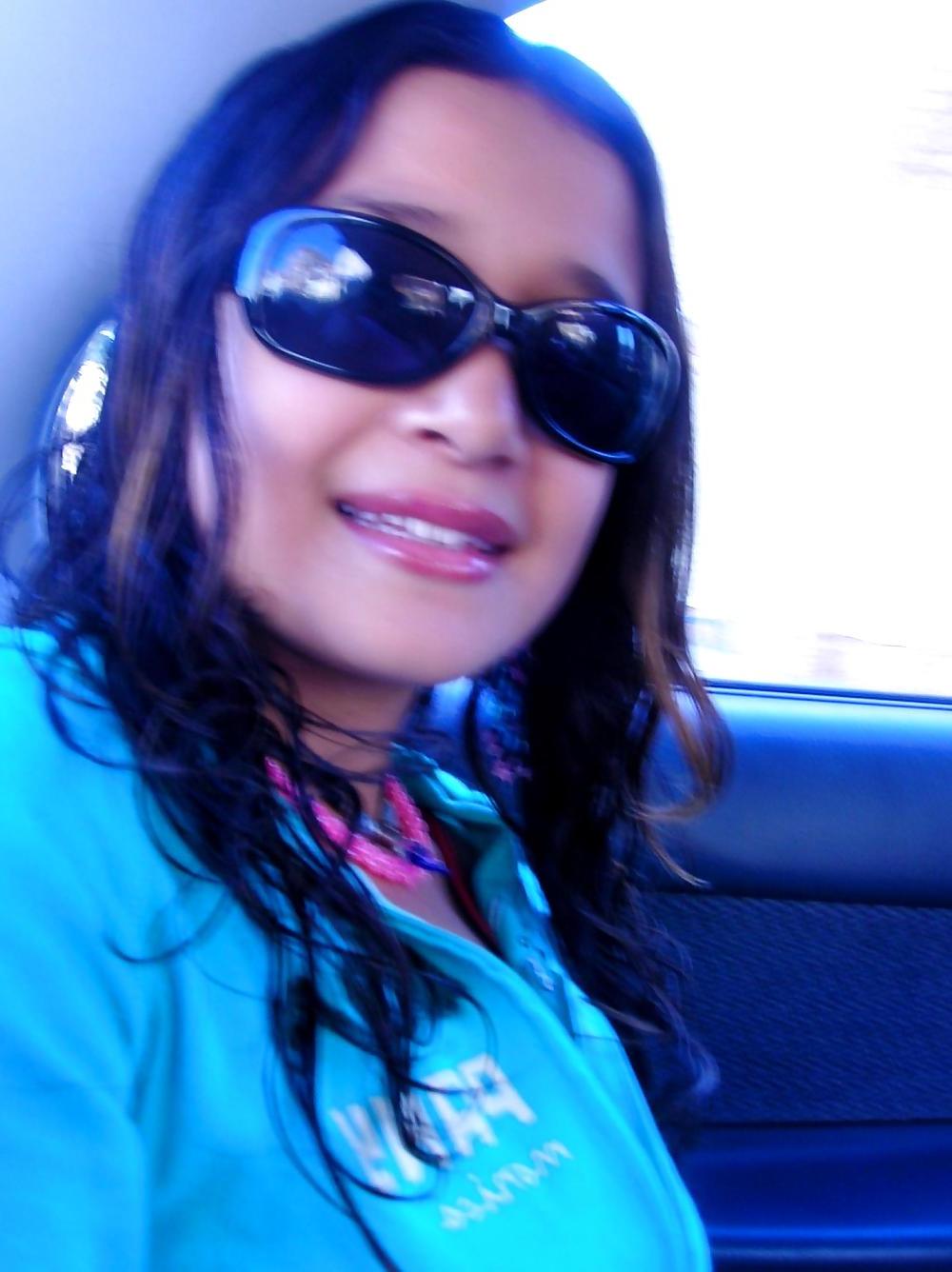 7P Cum on girls with glasses...
