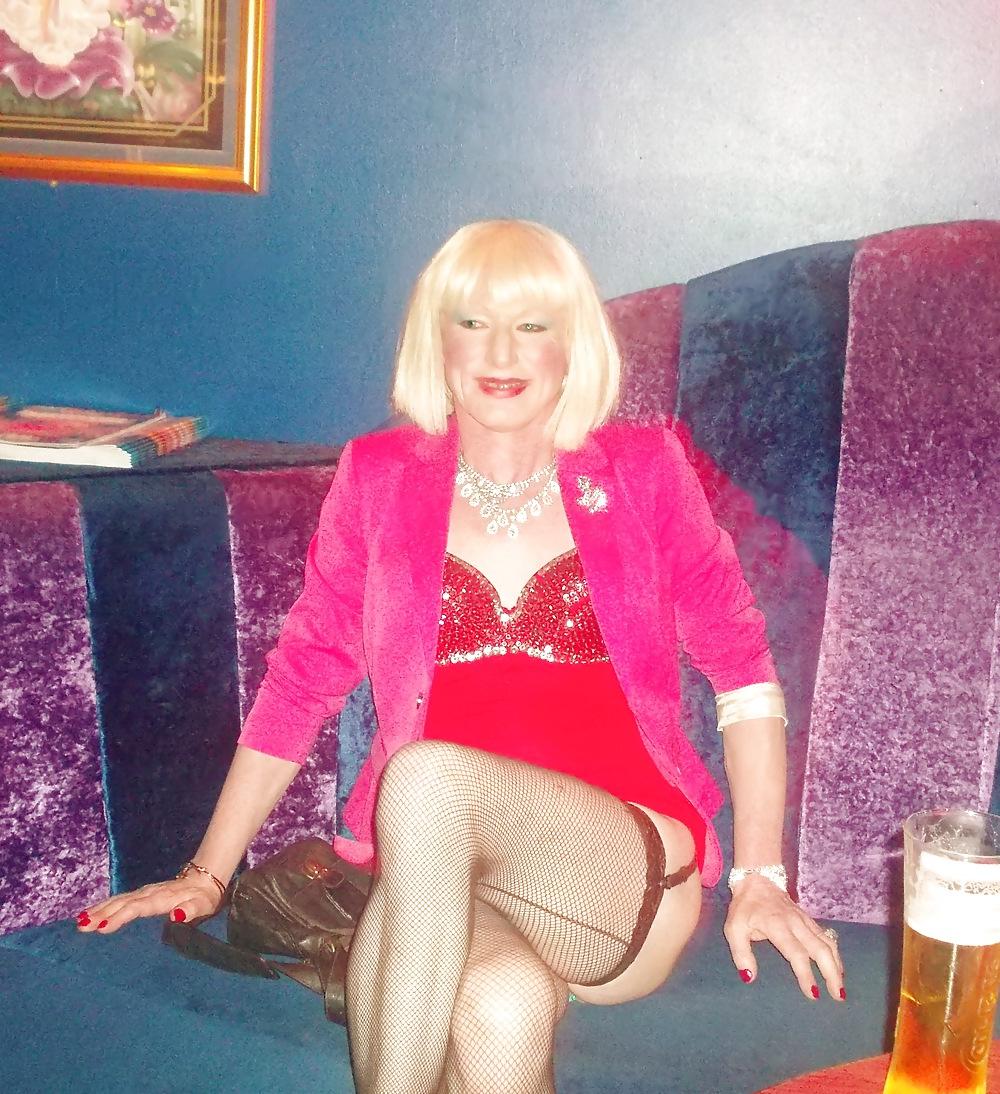 12P Kirsty tgirl