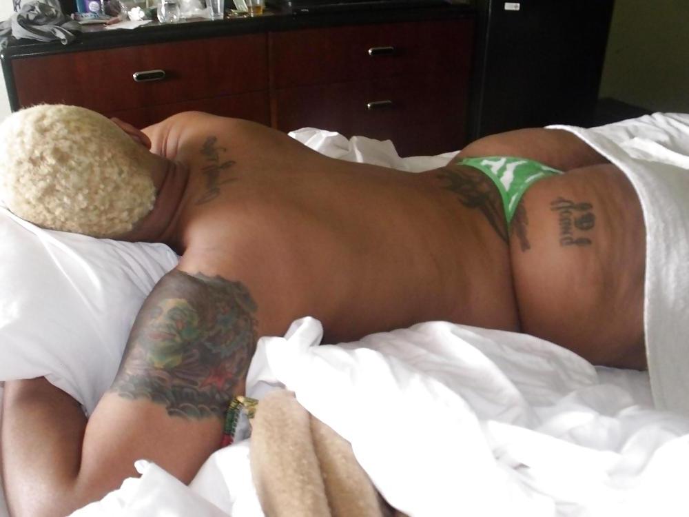 24P Thick ass