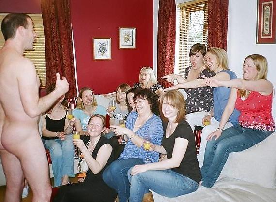 11P Women and cock 10 - Real CFNM party