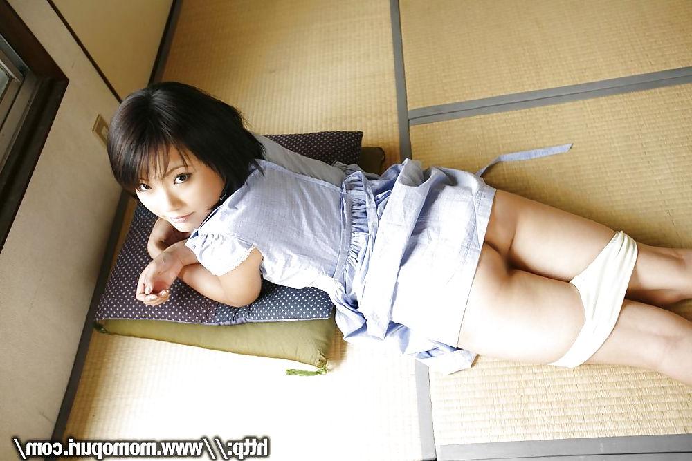 19P Pretty Japanese photos...