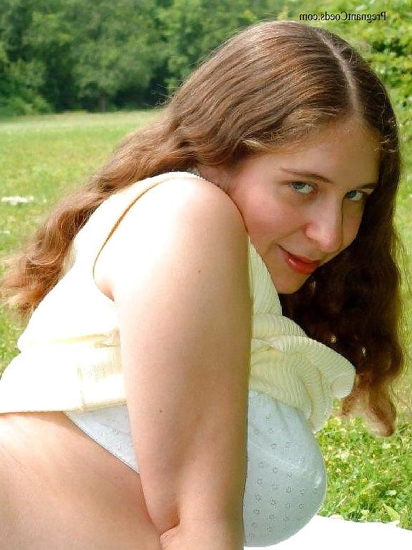 5P KurvsGirl Pregnant 