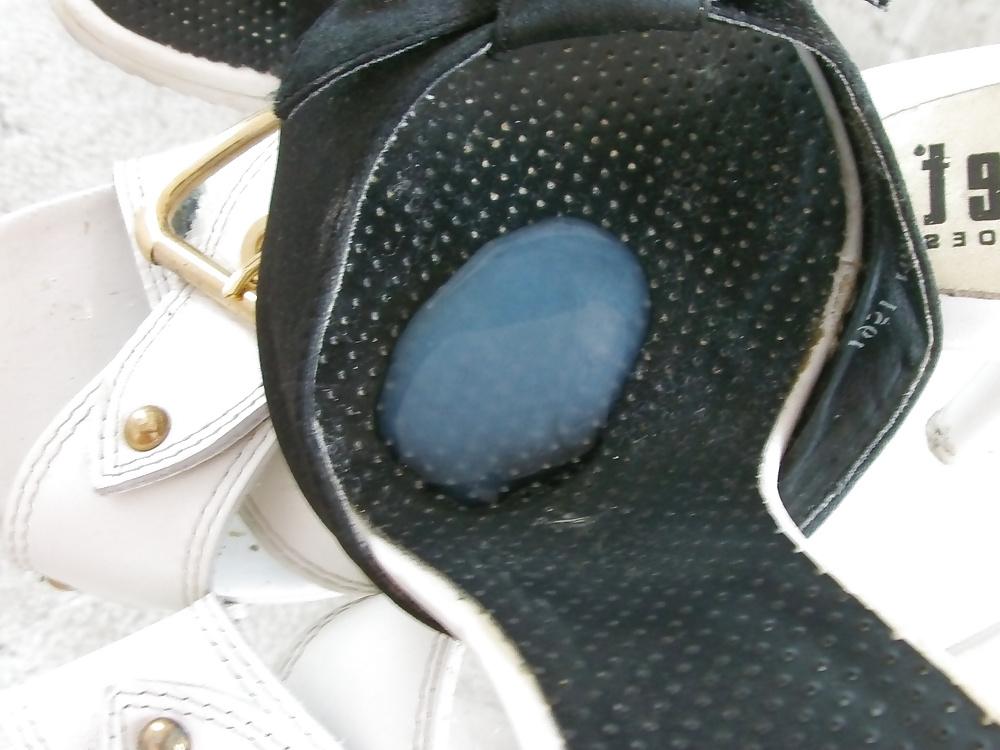 17P Cum on wife zara mules