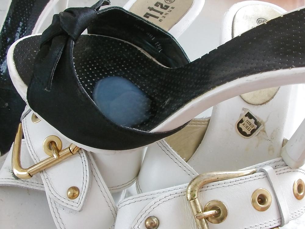 17P Cum on wife zara mules