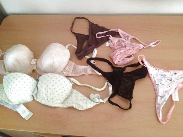 6P Bra and panties for wanking
