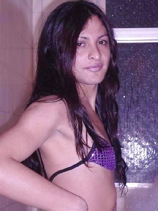 11P Bath with a Transwoman Beauty 