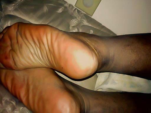 4P Cum on these feet