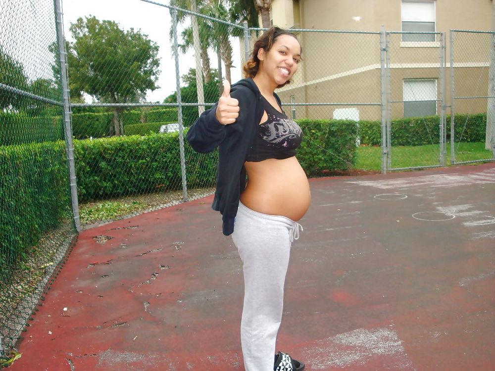 25P Interracial Breeding and Pregnant