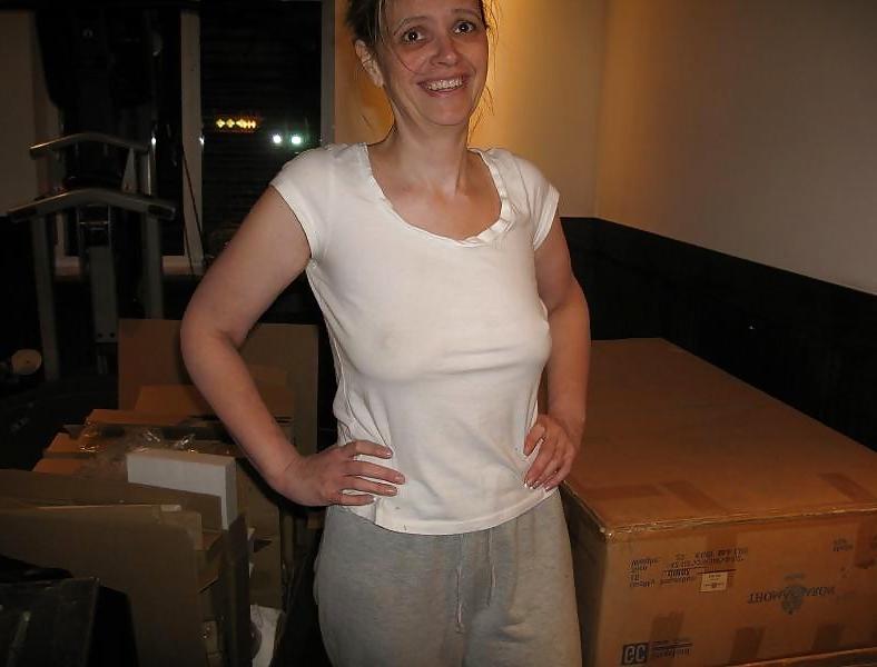 24P She forgot her bra 3.