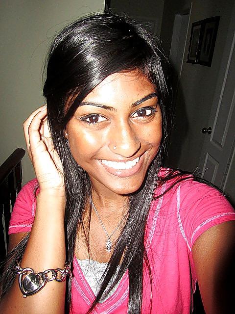 8P My little sister to cum on