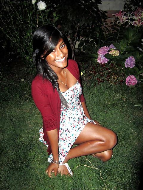 8P My little sister to cum on