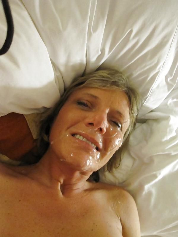 8P Big Facial for a Milf