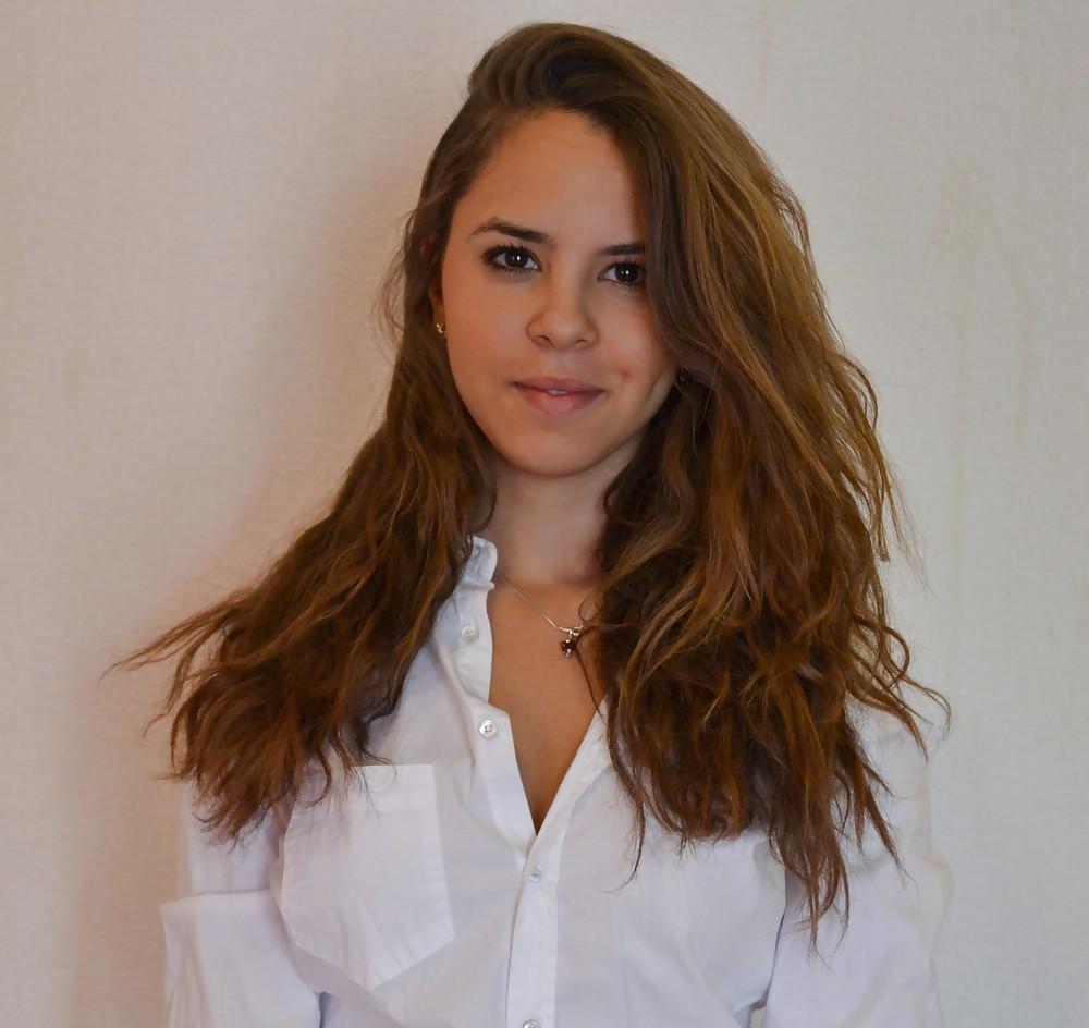 24P Sofya Morocco Girl Cum On Her