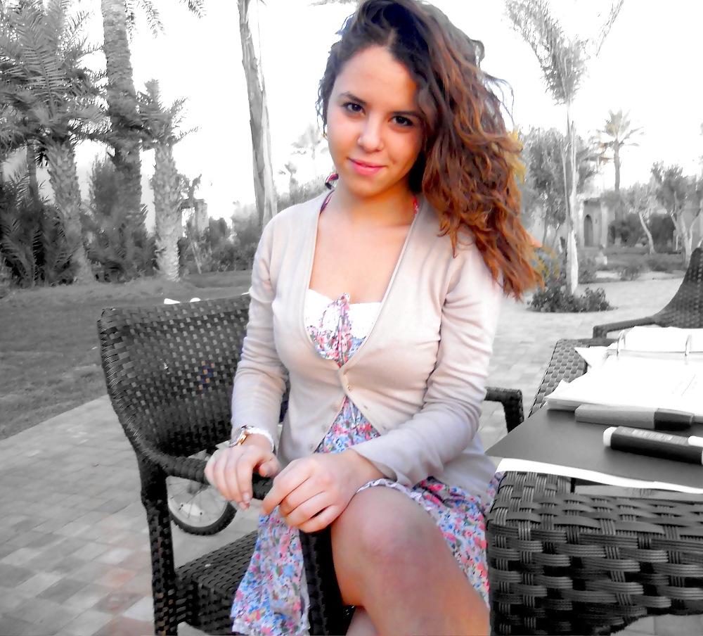 24P Sofya Morocco Girl Cum On Her