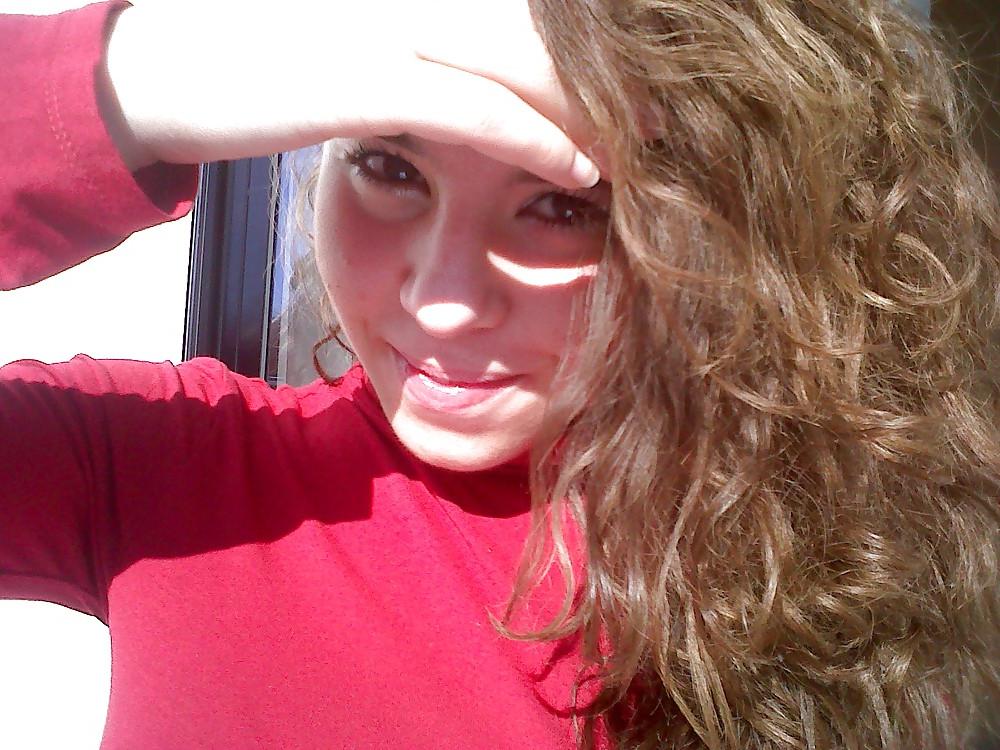 24P Sofya Morocco Girl Cum On Her