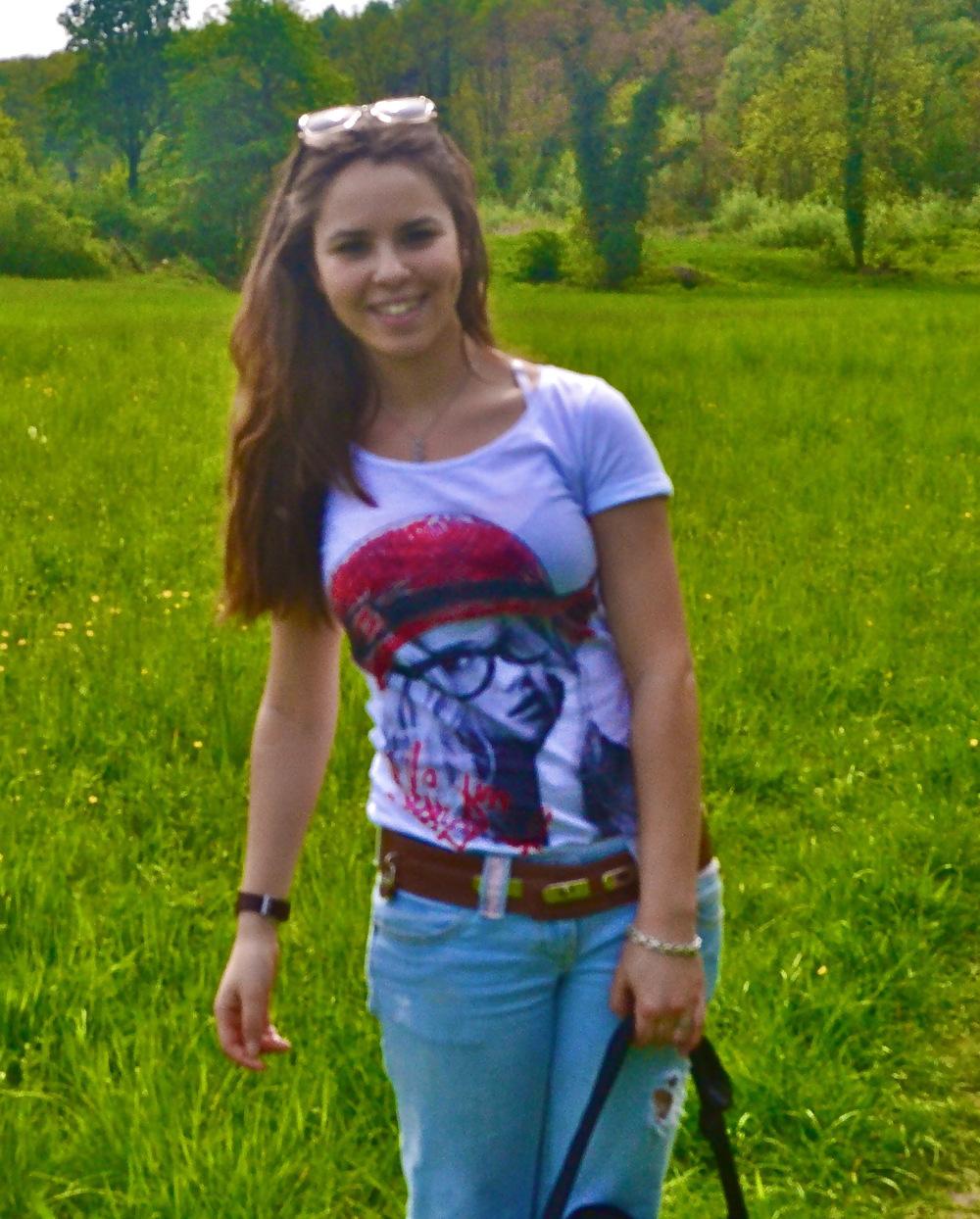 24P Sofya Morocco Girl Cum On Her