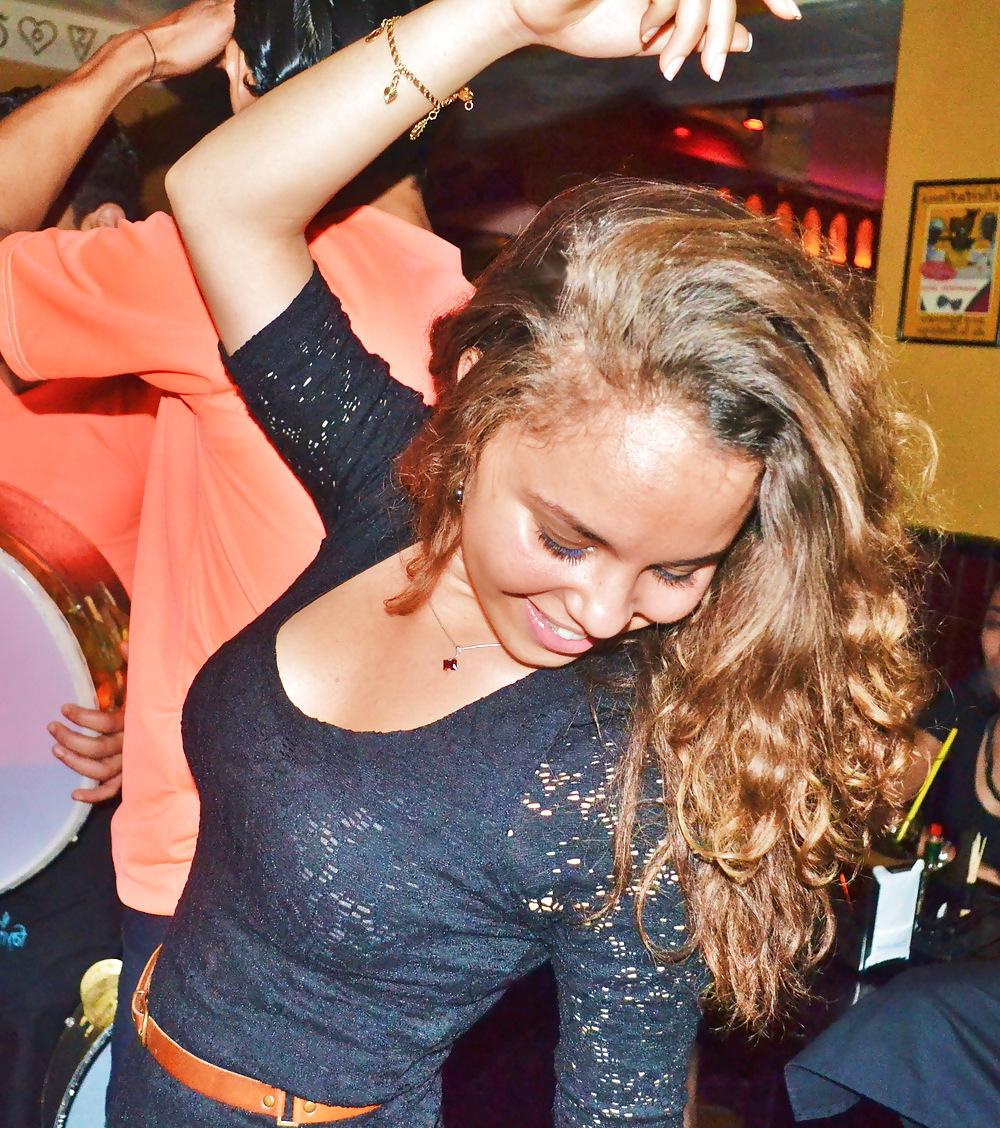 24P Sofya Morocco Girl Cum On Her