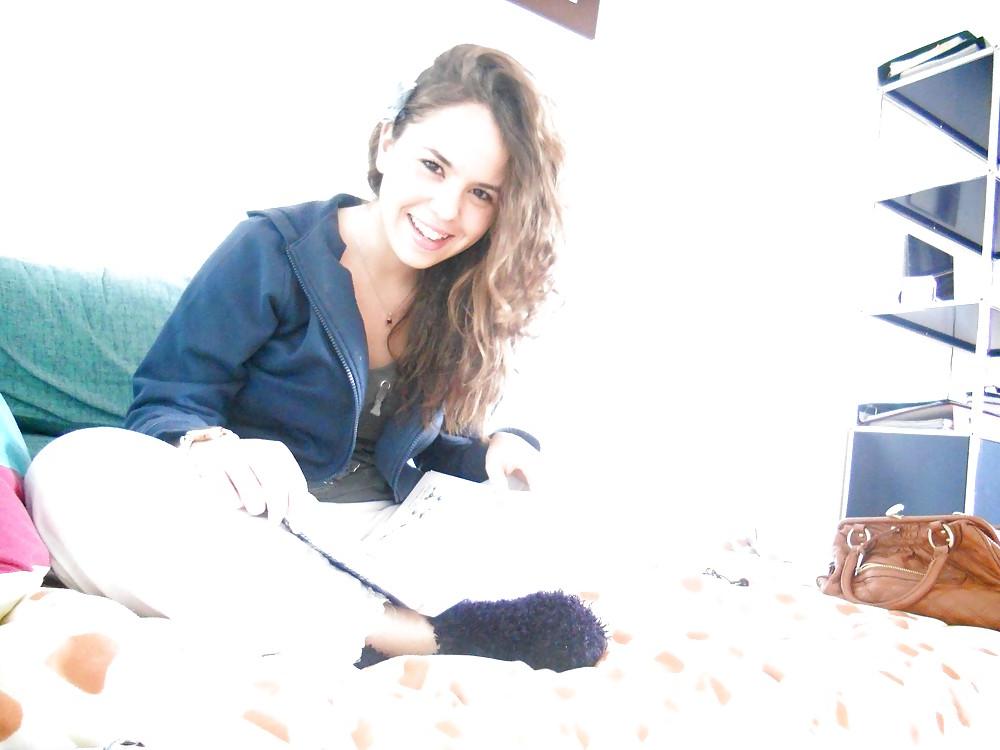 24P Sofya Morocco Girl Cum On Her