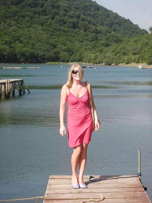 6P Exposed wife - mature blonde MILF