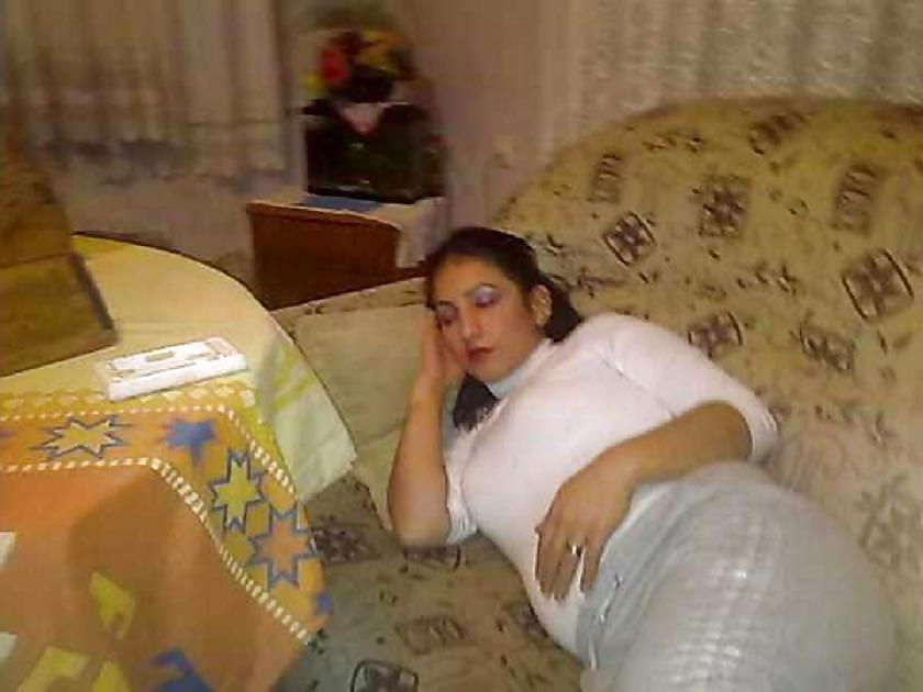 11P Arab turkish milf: Leila