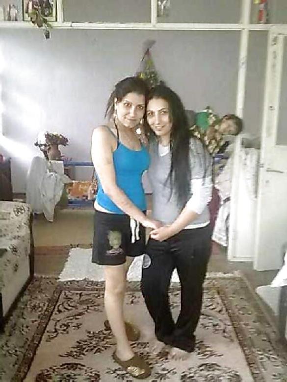 11P Arab turkish milf: Leila