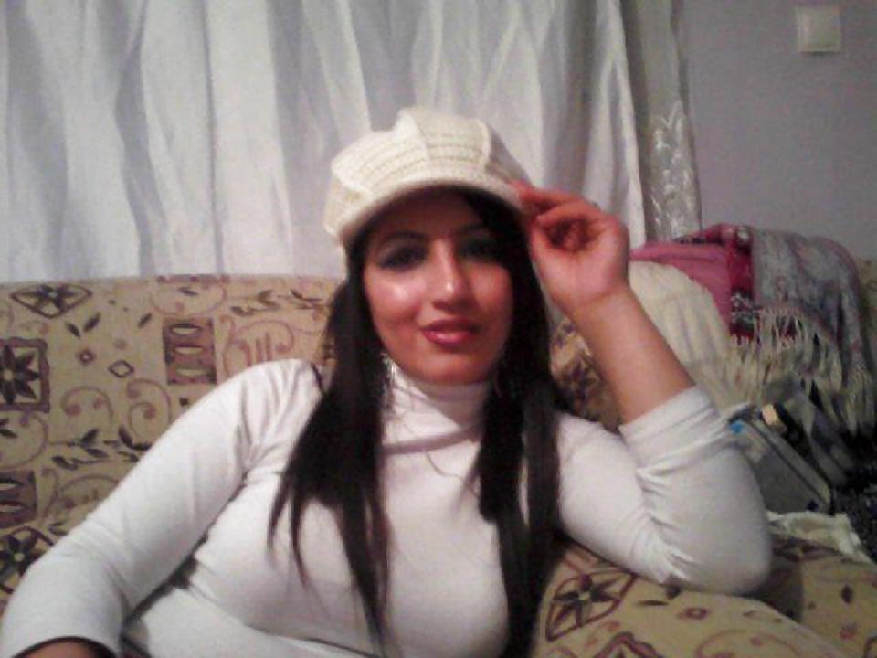 11P Arab turkish milf: Leila