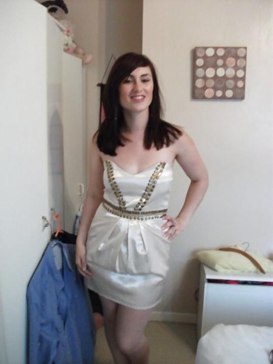 14P Cum on pic of Gemma and repost pic or vids