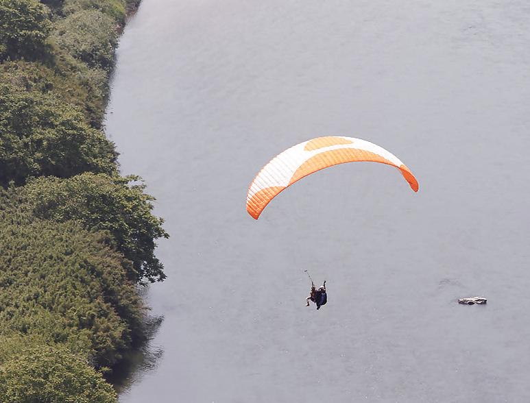 9P Japanese paragliding squirt