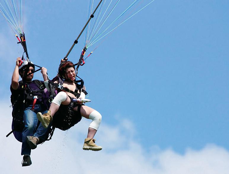 9P Japanese paragliding squirt