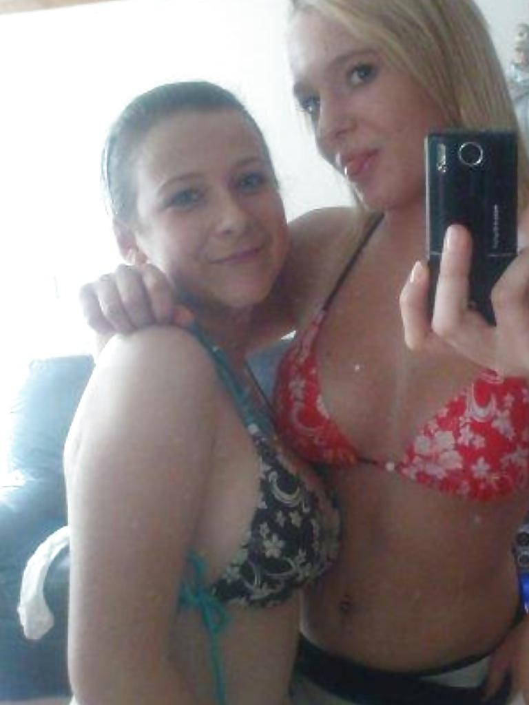 9P Me in bra