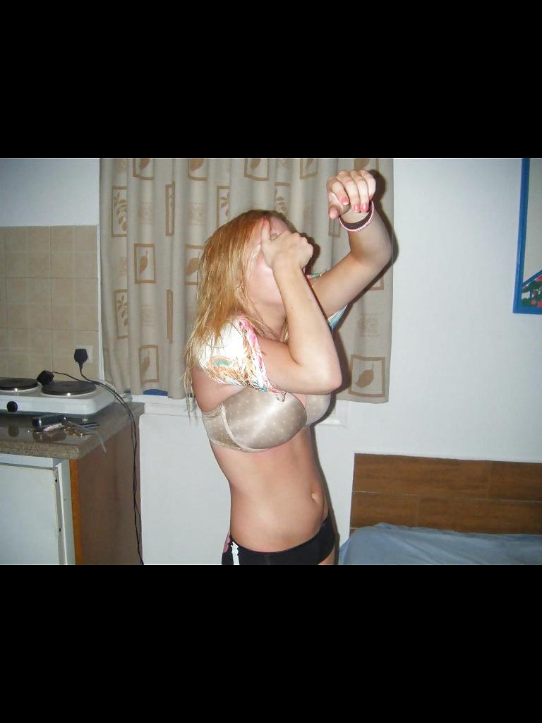 9P Me in bra